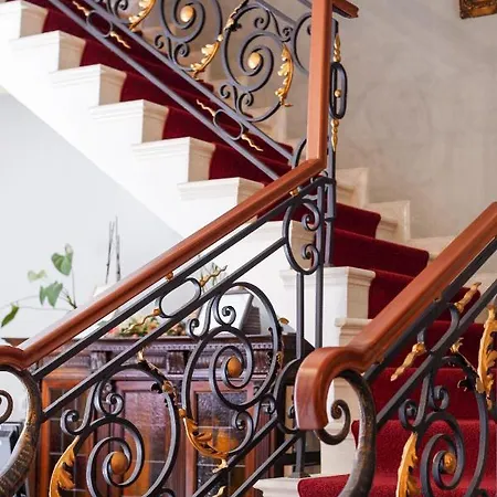 Epidamn Boutique & Durrës