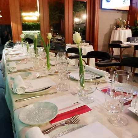 Epidamn Boutique & 4*