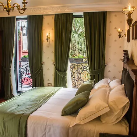 Epidamn Boutique & 4*