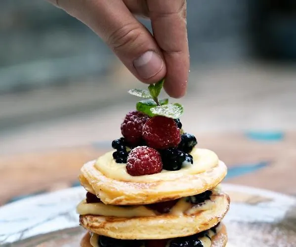 Epidamn Boutique & Durrës