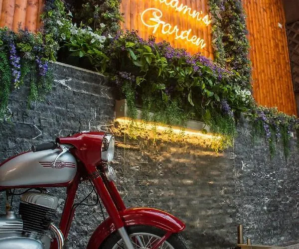 酒店 Epidamn Boutique & 4*